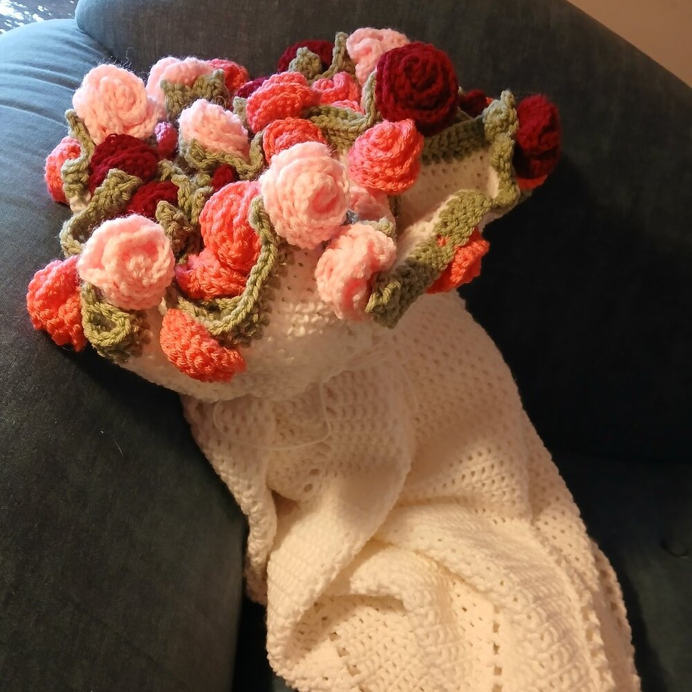Rose Bouquet Crochet Blanket